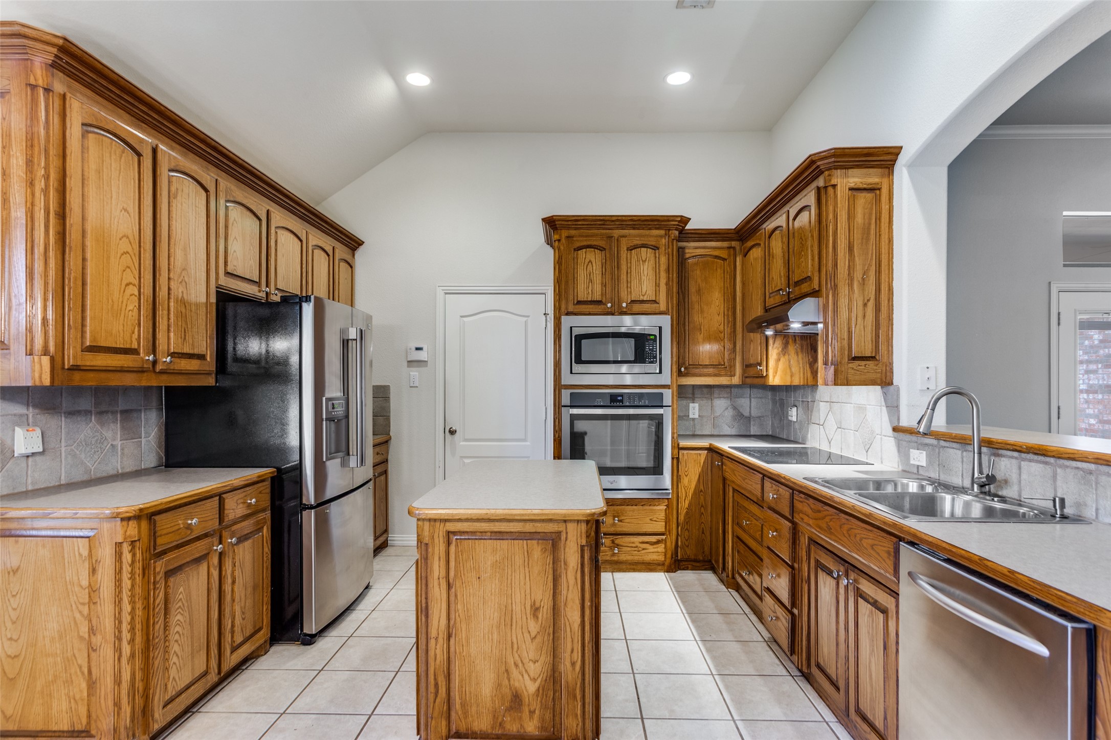 7901 Chaddington Drive North Richland Hills TX 76182