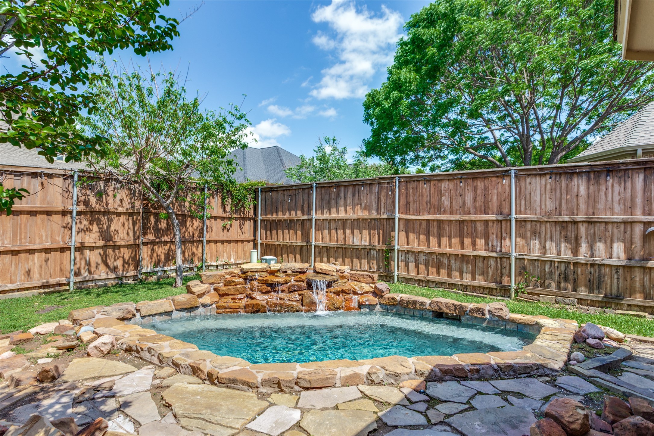 7901 Chaddington Drive North Richland Hills TX 76182
