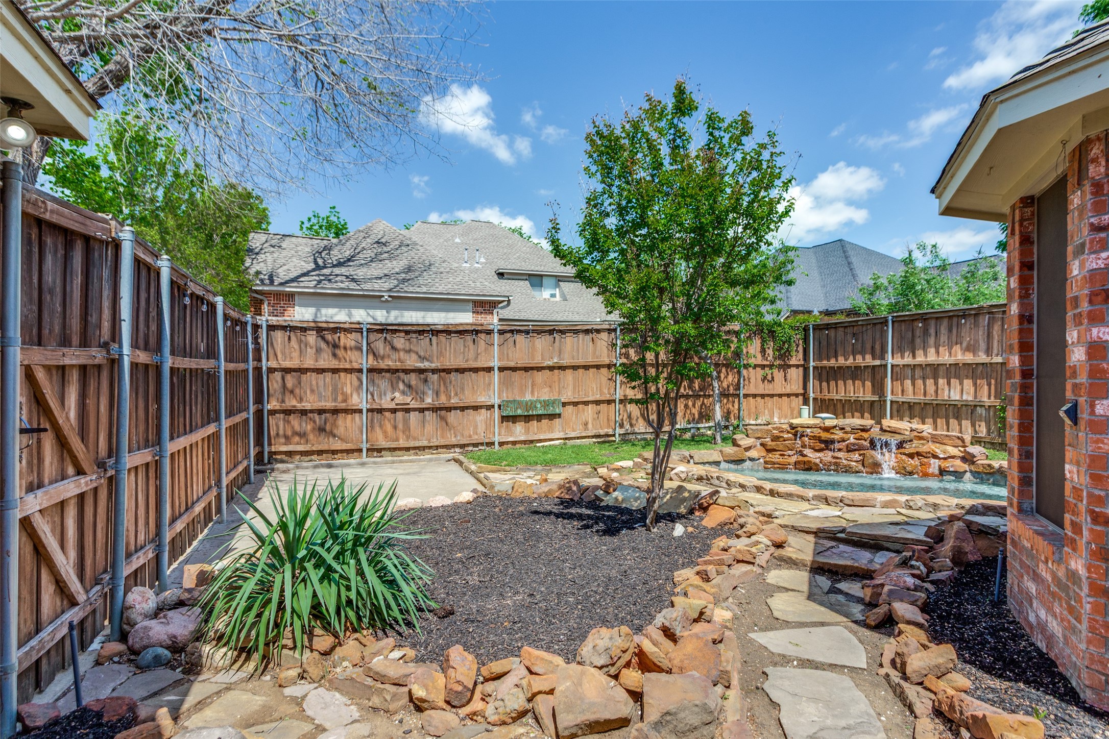 7901 Chaddington Drive North Richland Hills TX 76182