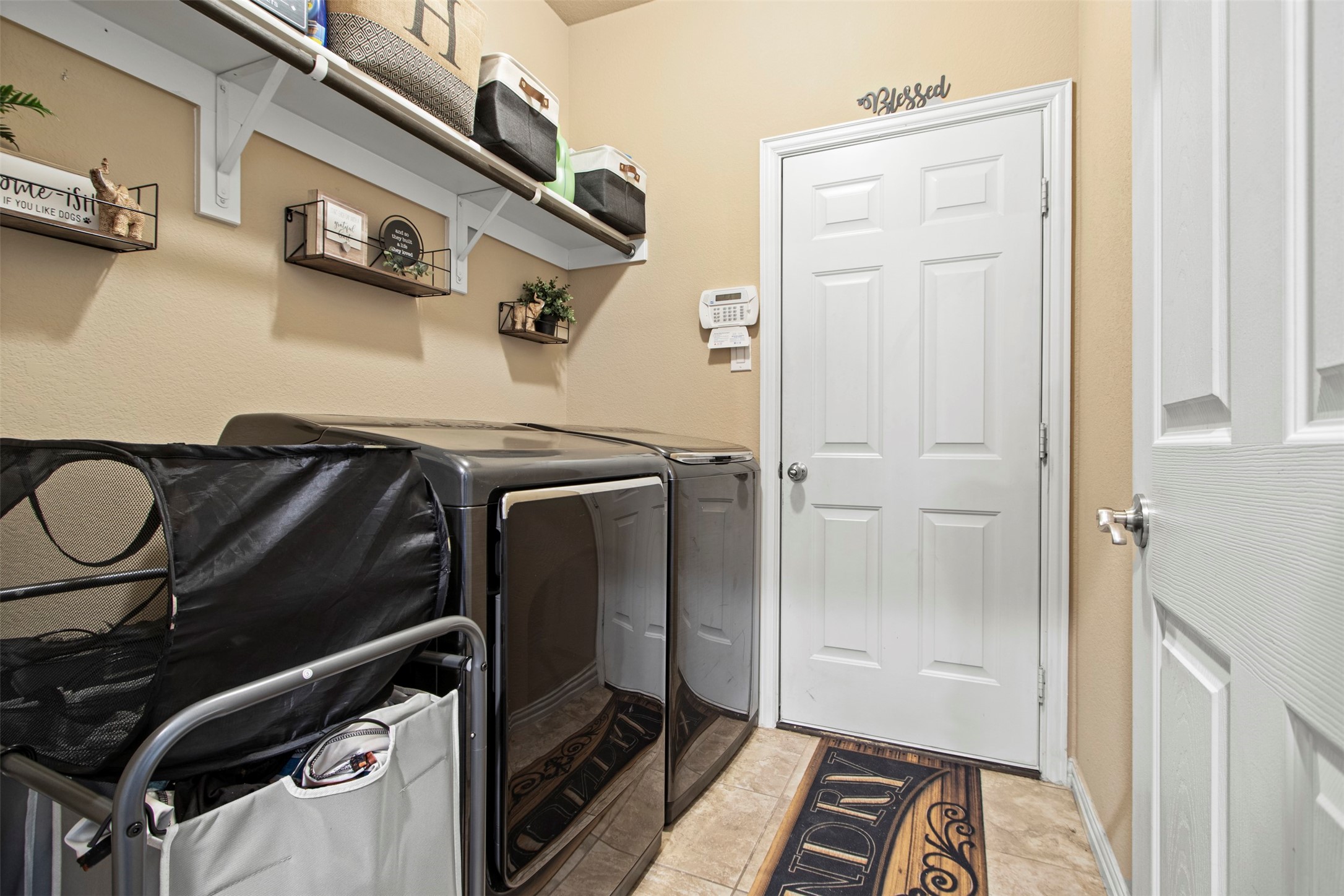 912 Danbury Drive Desoto TX 75115