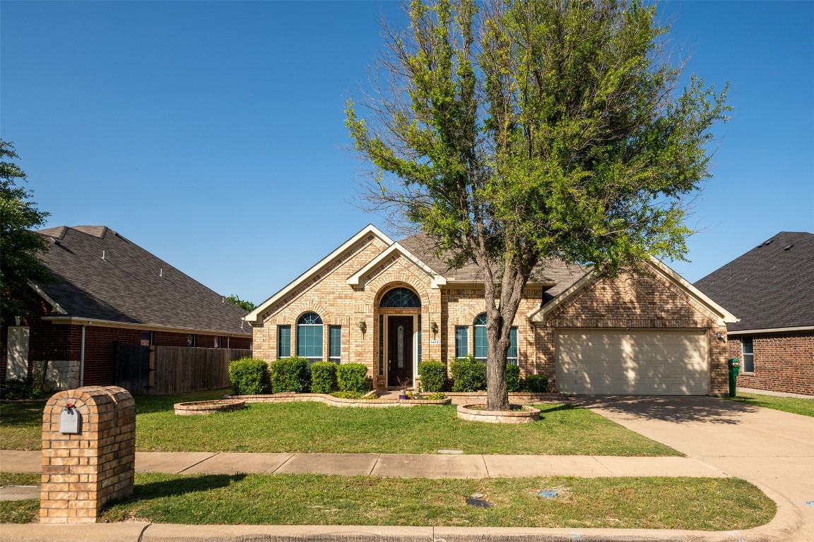 1413 Stoney Hills Drive Cedar Hill TX 75104