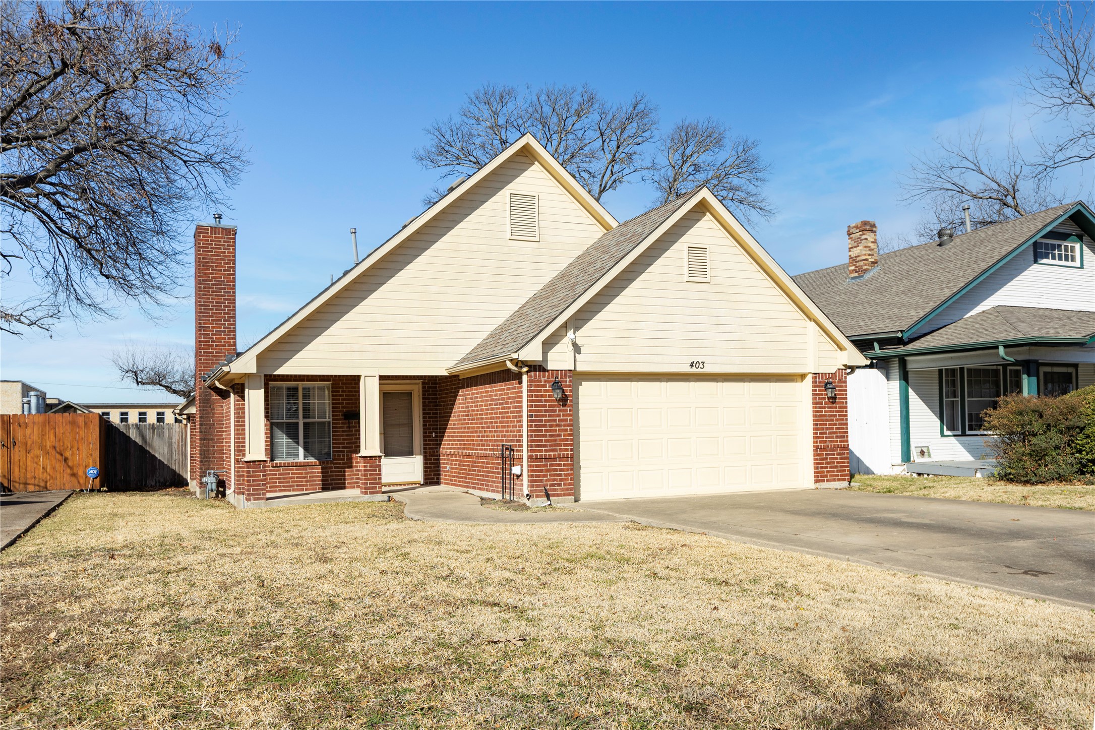 403 S 11th Street Garland TX 75040