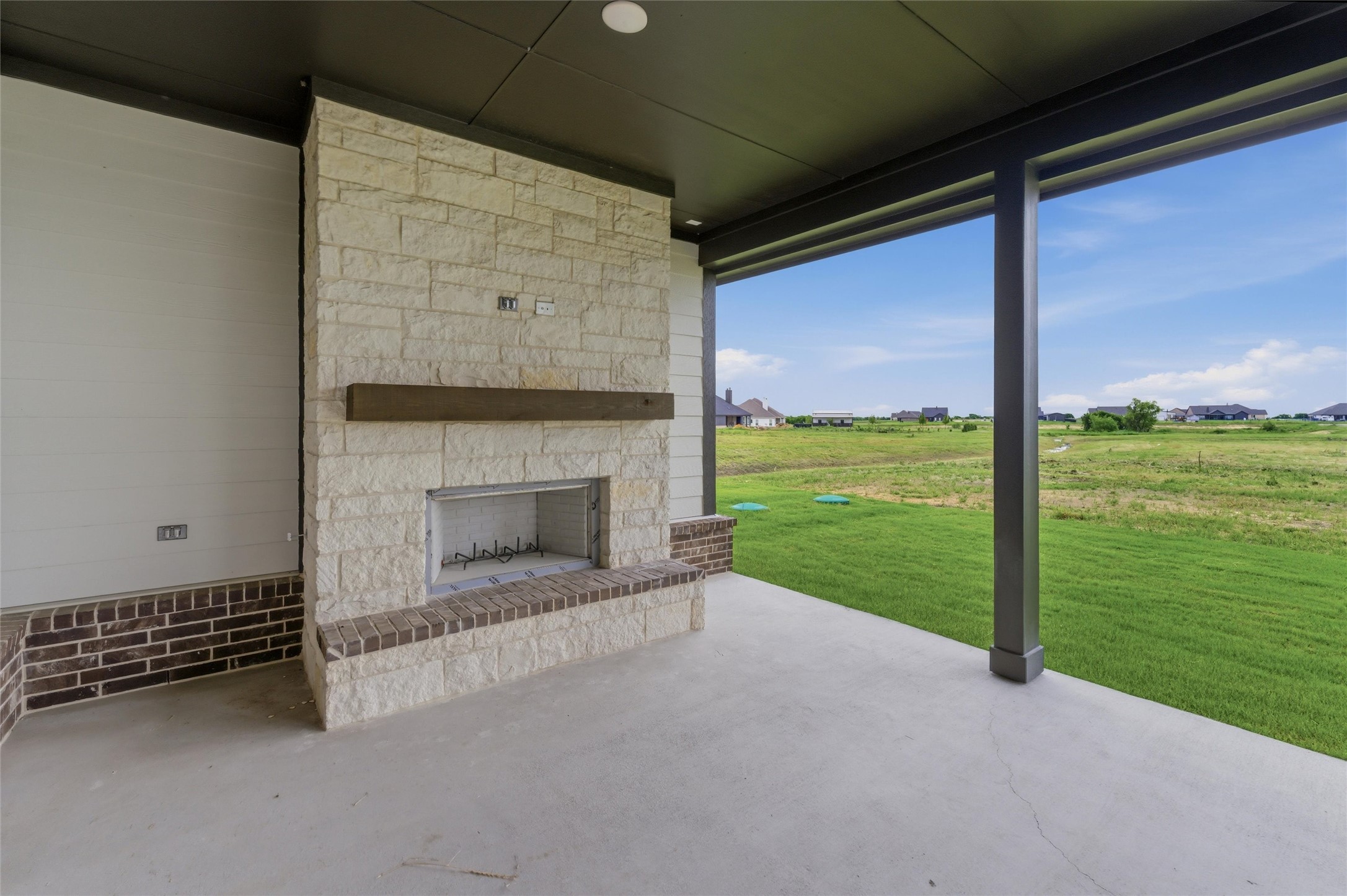 2316 Quartz Street Krum TX 76249