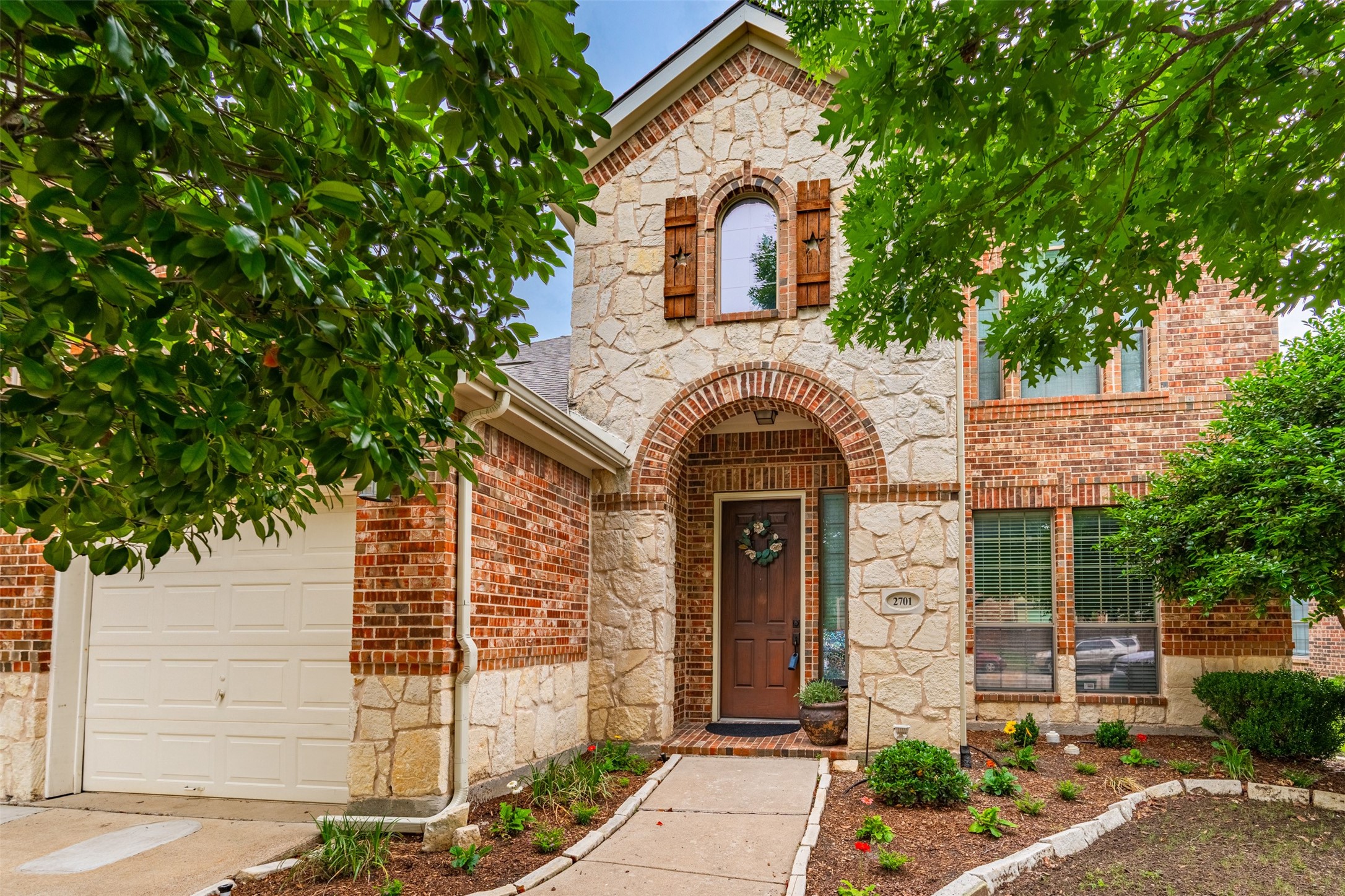 2701 Whispering Trail Little Elm TX 75068