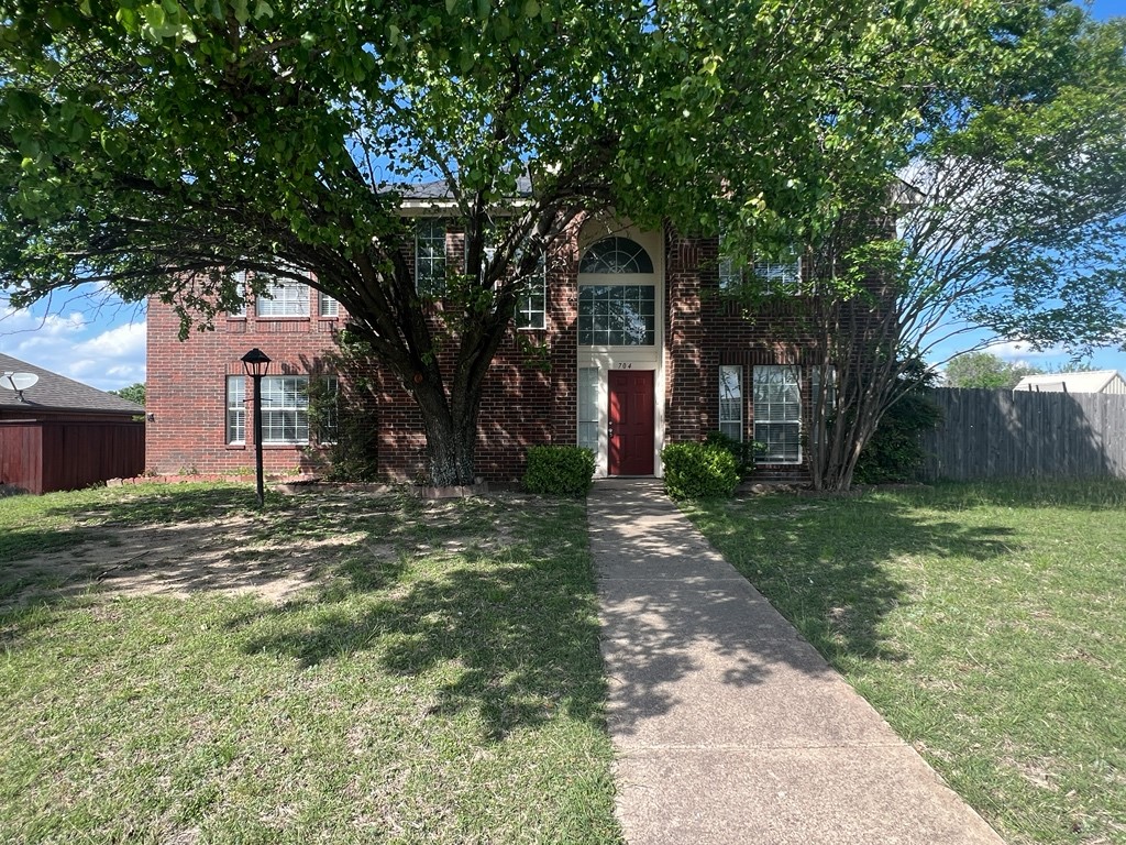 704 Inglewood Trail Desoto TX 75115