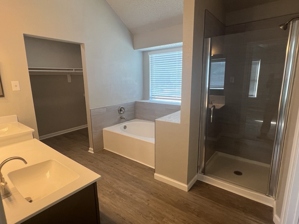 704 Inglewood Trail Desoto TX 75115