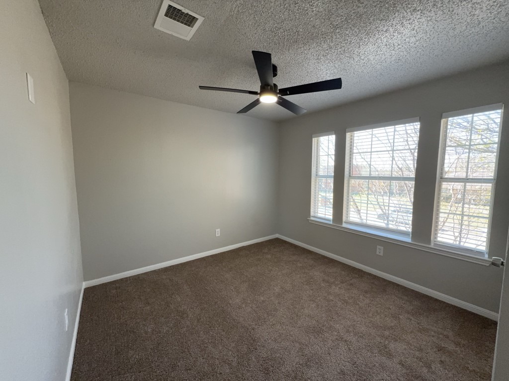 704 Inglewood Trail Desoto TX 75115
