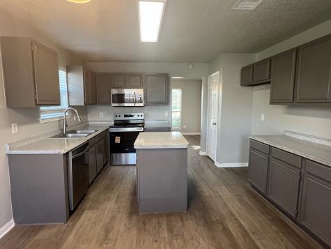 704 Inglewood Trail Desoto TX 75115