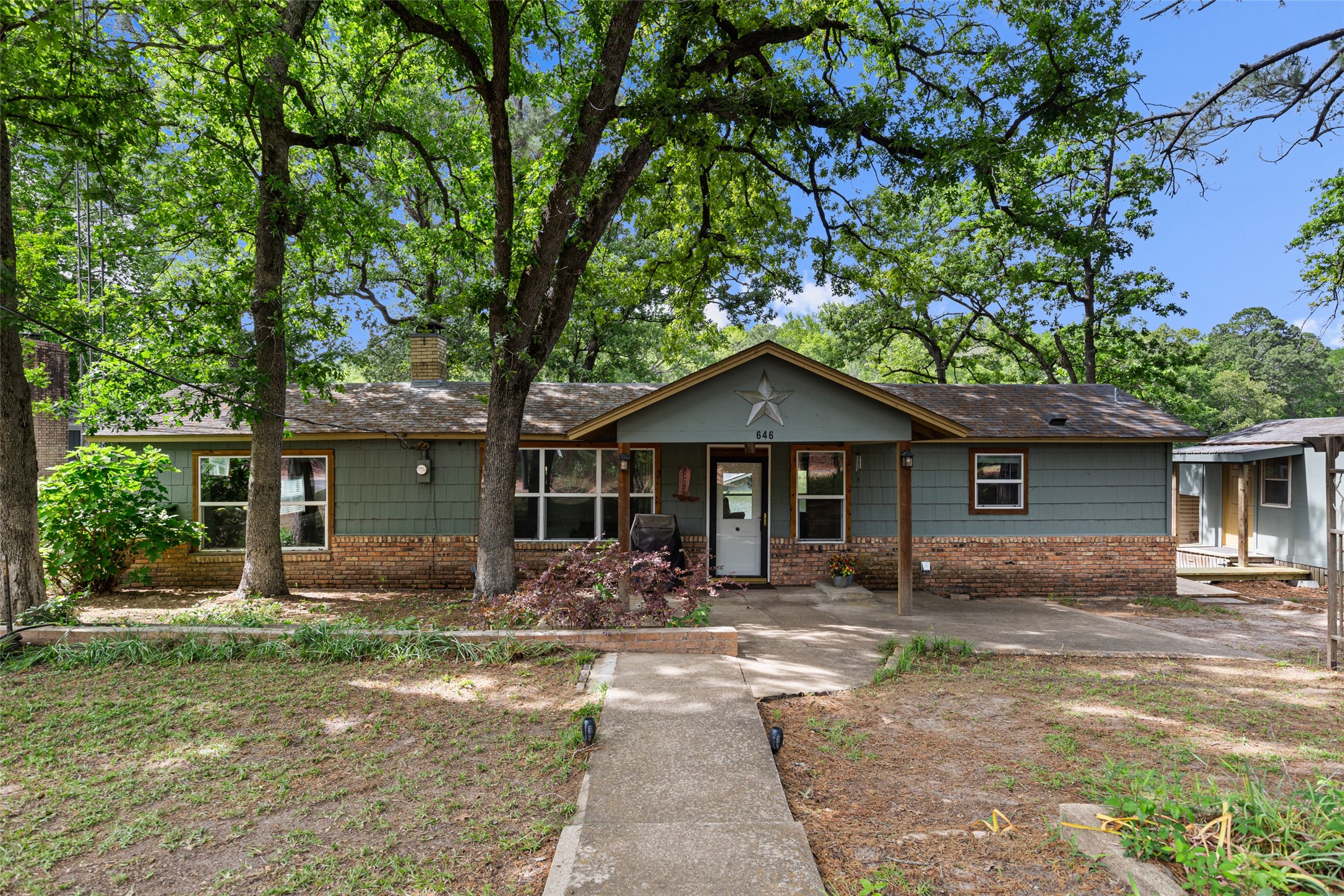 646 County Road 3235 Quitman TX 75783