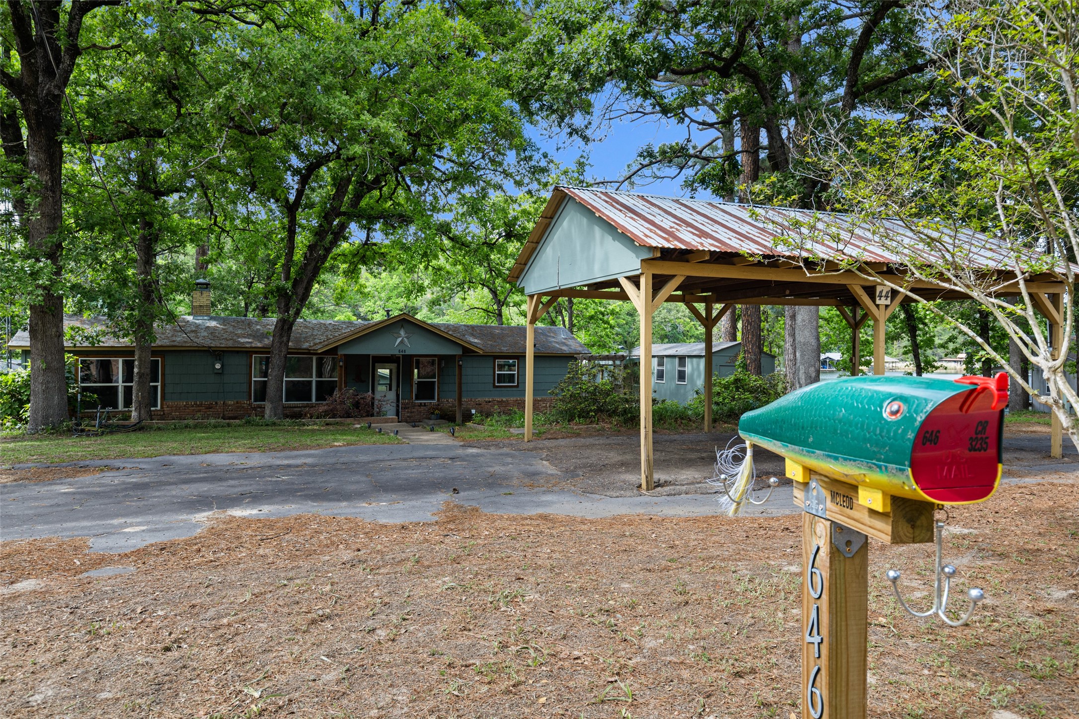 646 County Road 3235 Quitman TX 75783