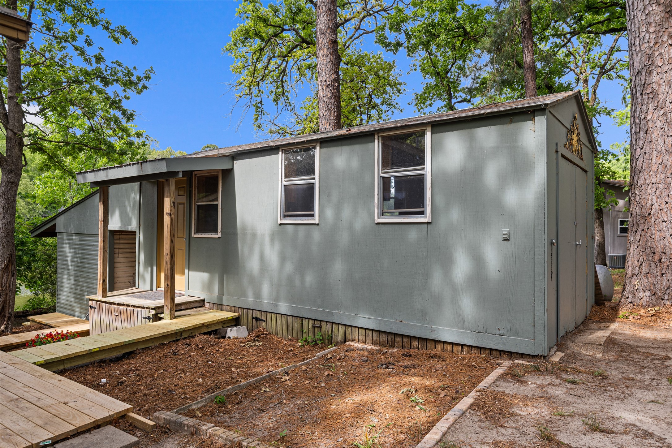 646 County Road 3235 Quitman TX 75783