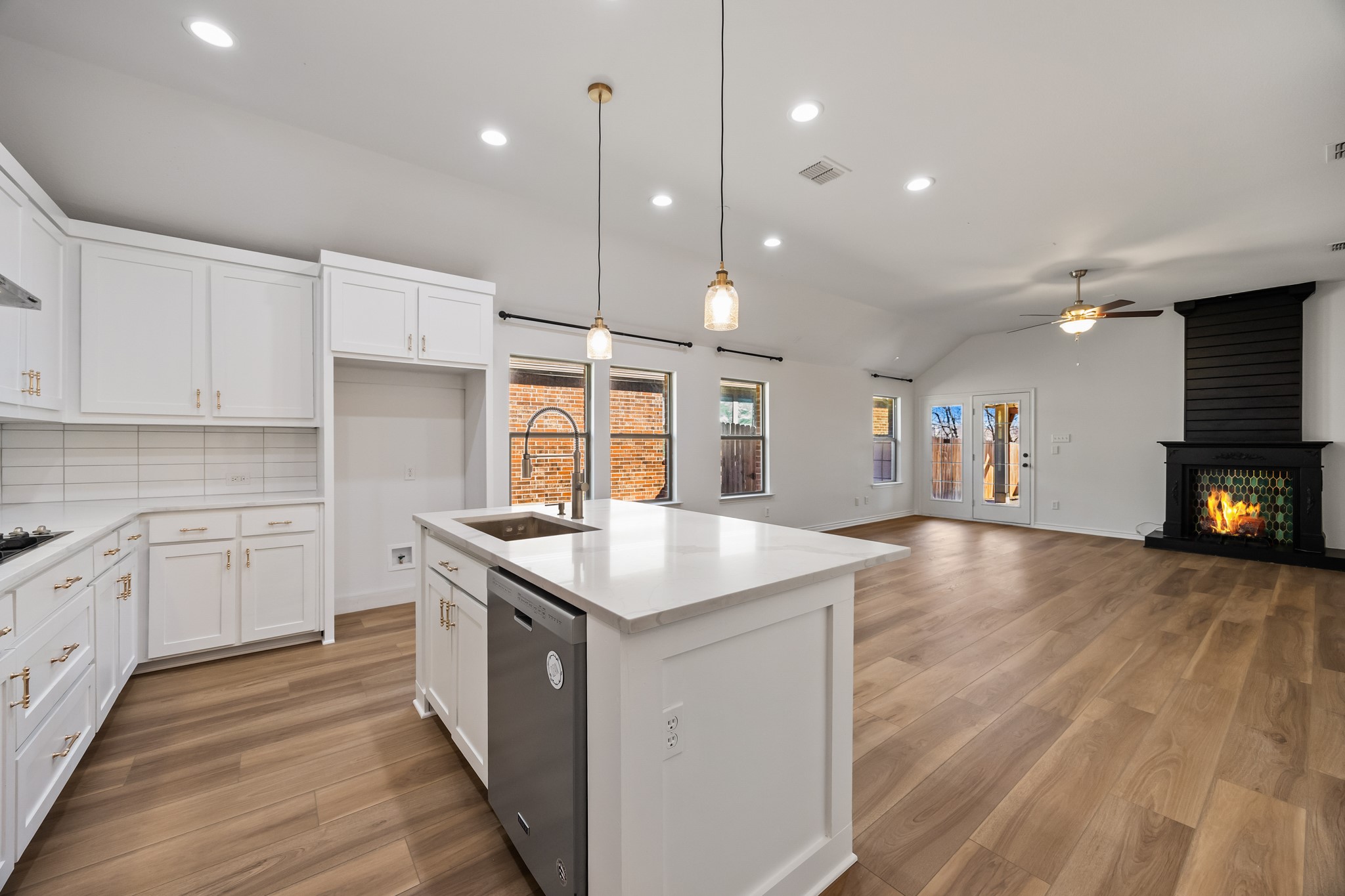 892 Honey Locust Drive Fate TX 75087