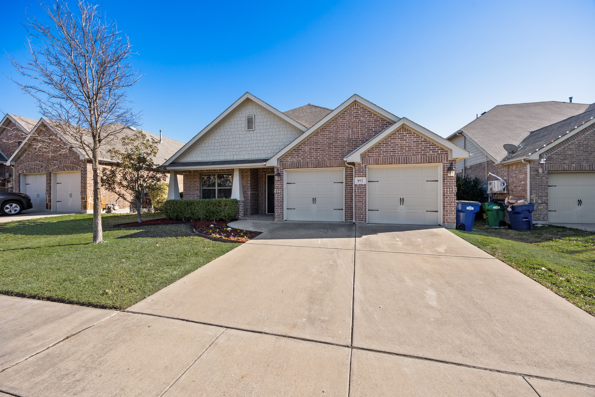 892 Honey Locust Drive Fate TX 75087
