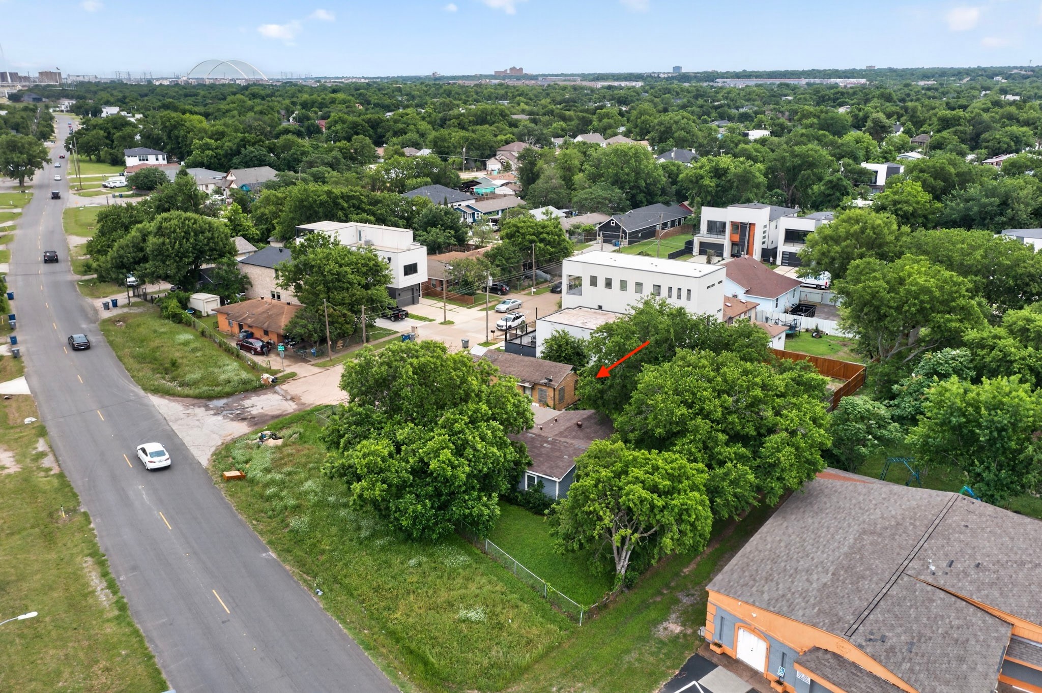 4015 Finis Lane Dallas TX 75212