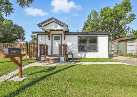 101 Sandy Street Cleburne TX 76031