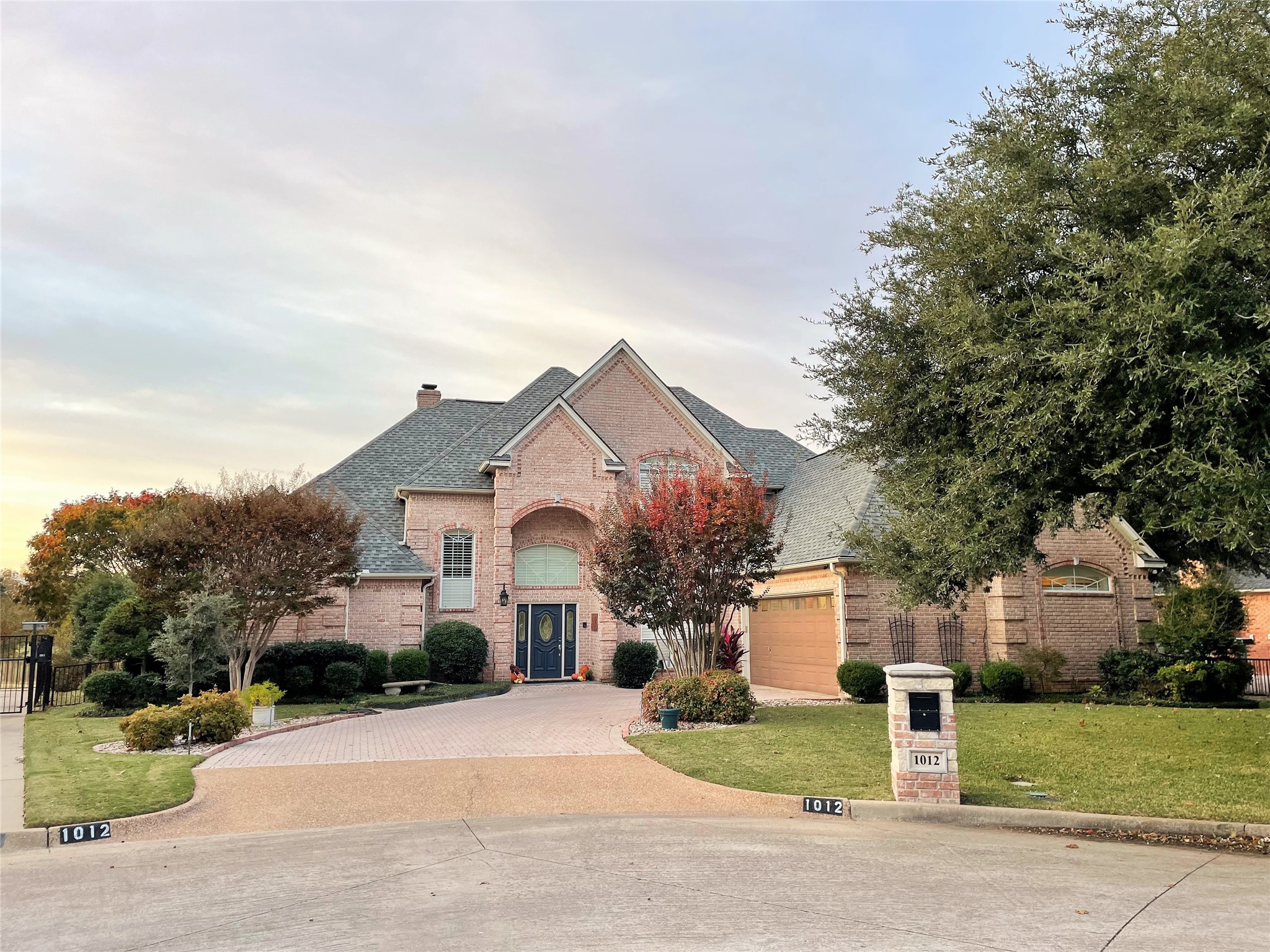 1012 Saint Andrews Drive Mansfield TX 76063