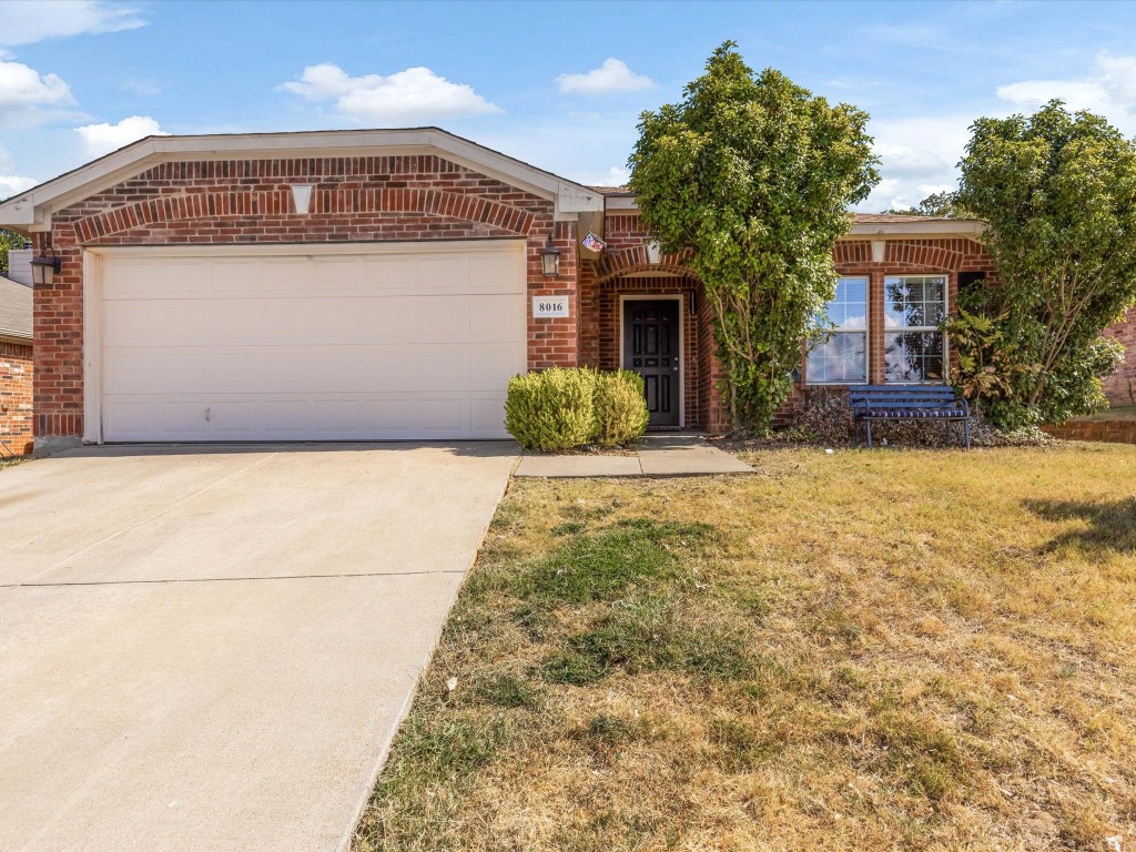 8016 Hidden Oaks Drive Fort Worth TX 76120