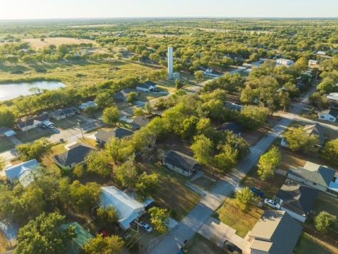 406 S Llano Street Whitney TX 76692