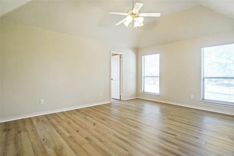 177 Lost Oak Drive Azle TX 76020