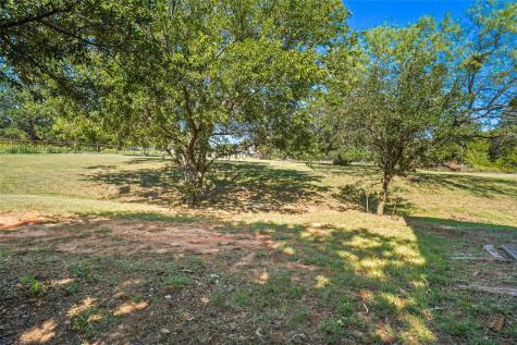 177 Lost Oak Drive Azle TX 76020