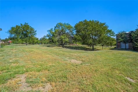 177 Lost Oak Drive Azle TX 76020