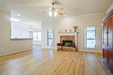 177 Lost Oak Drive Azle TX 76020