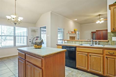 177 Lost Oak Drive Azle TX 76020