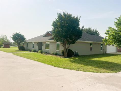 113 County Road 3198 Decatur TX 76234