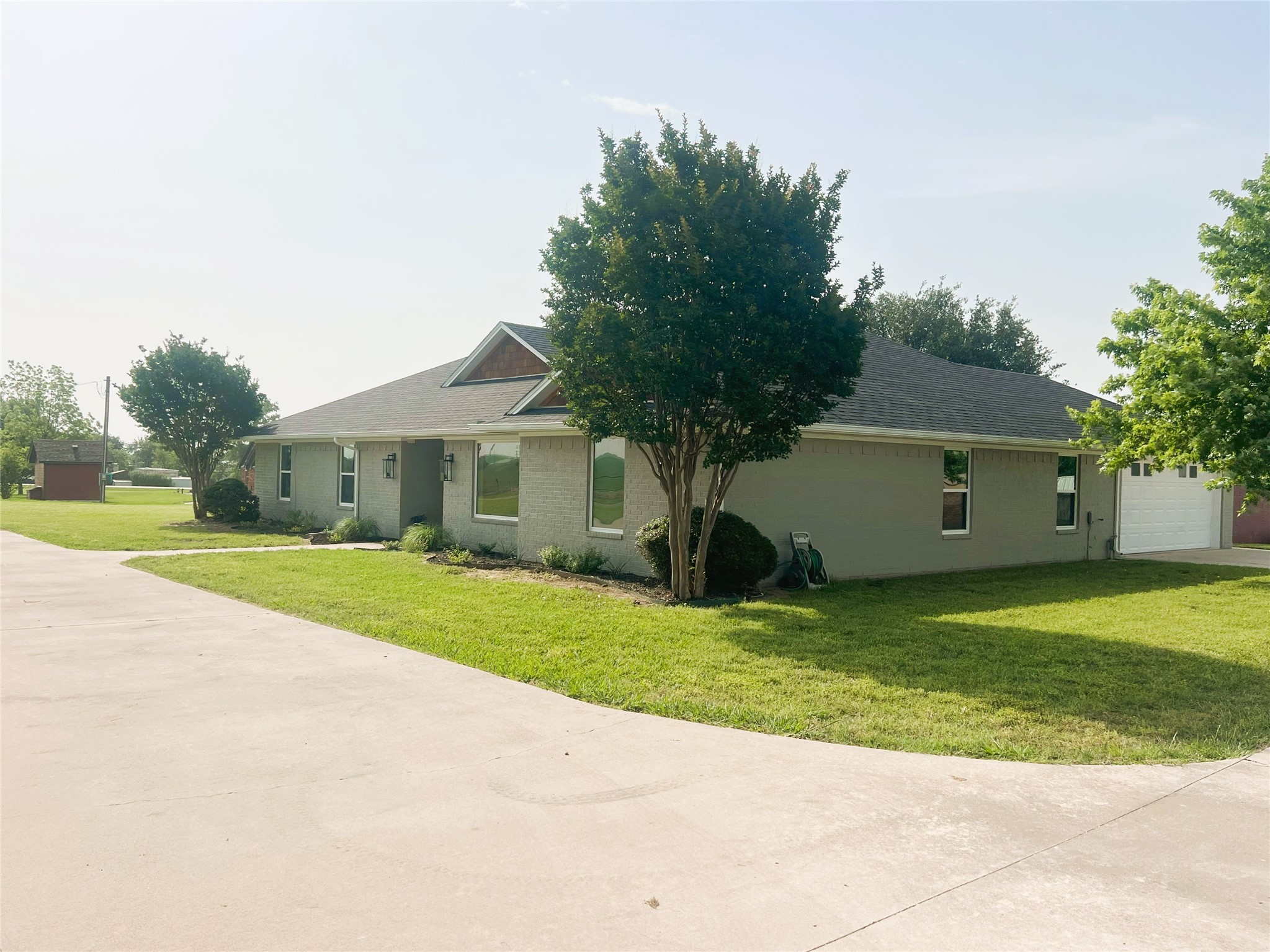 113 County Road 3198 Decatur TX 76234