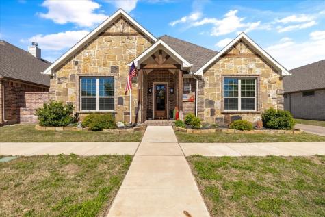 3500 Fountain Way Granbury TX 76049