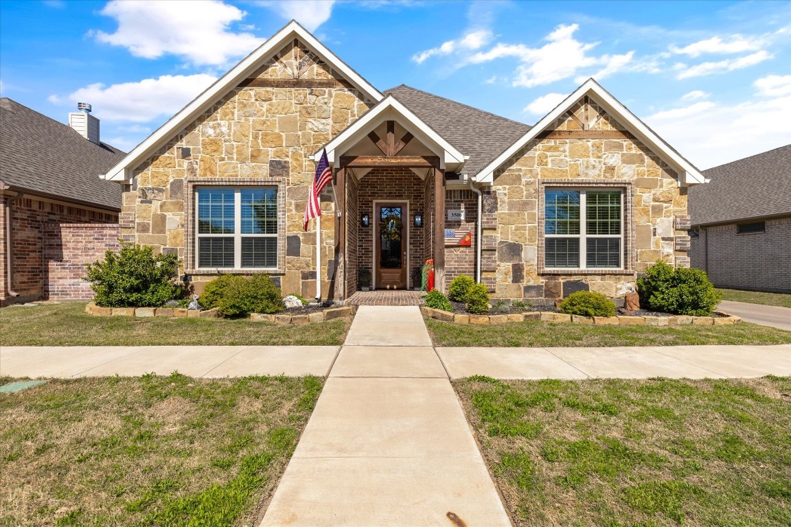 3500 Fountain Way Granbury TX 76049