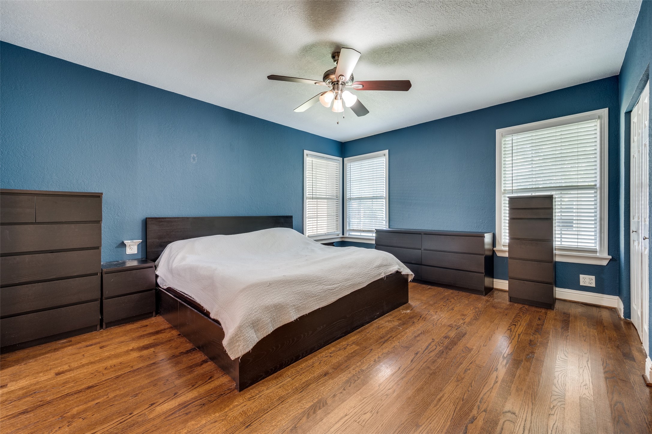 3728 Park Lane Dallas TX 75220