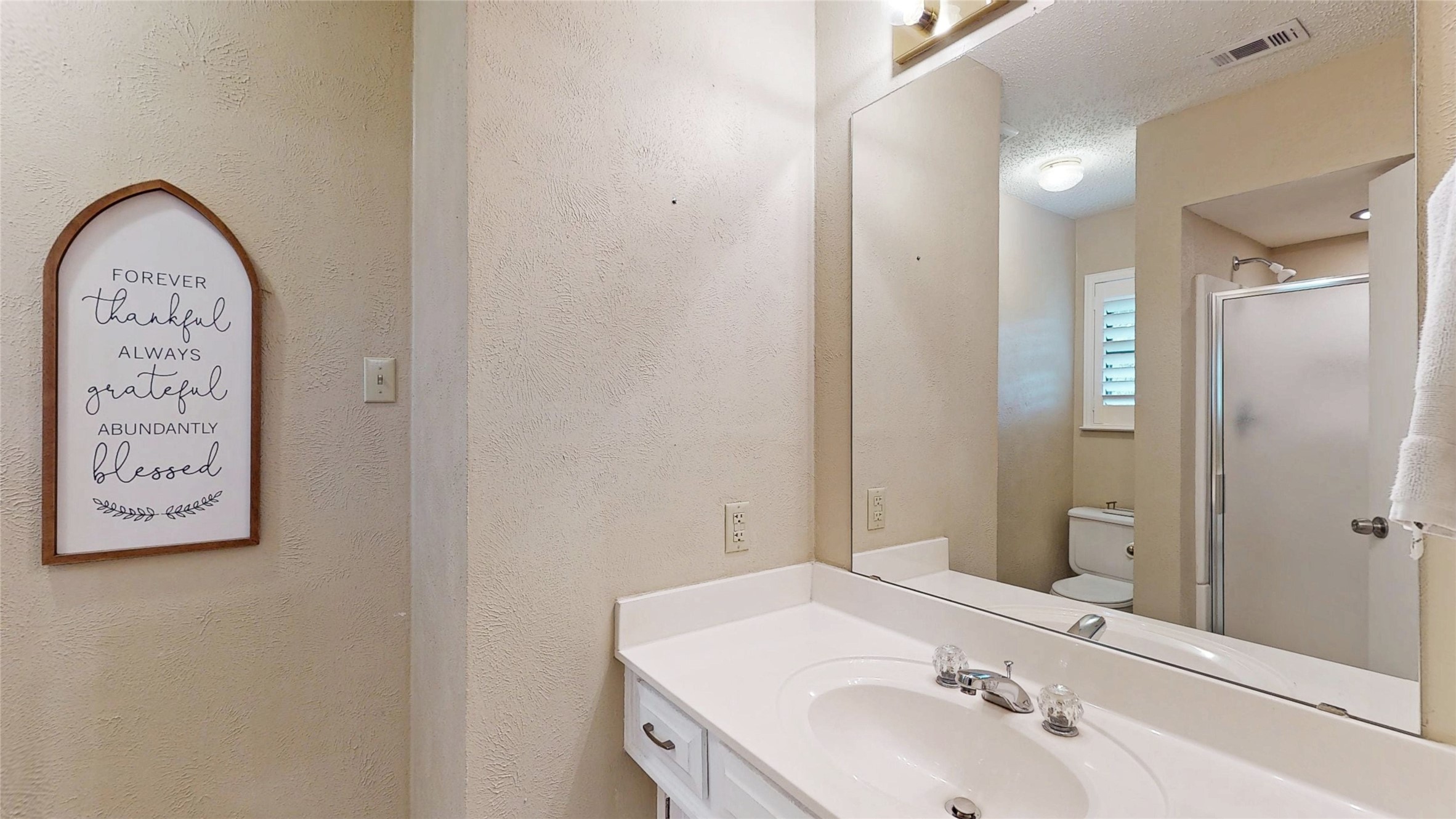 1402 Canadian Circle Grand Prairie TX 75050