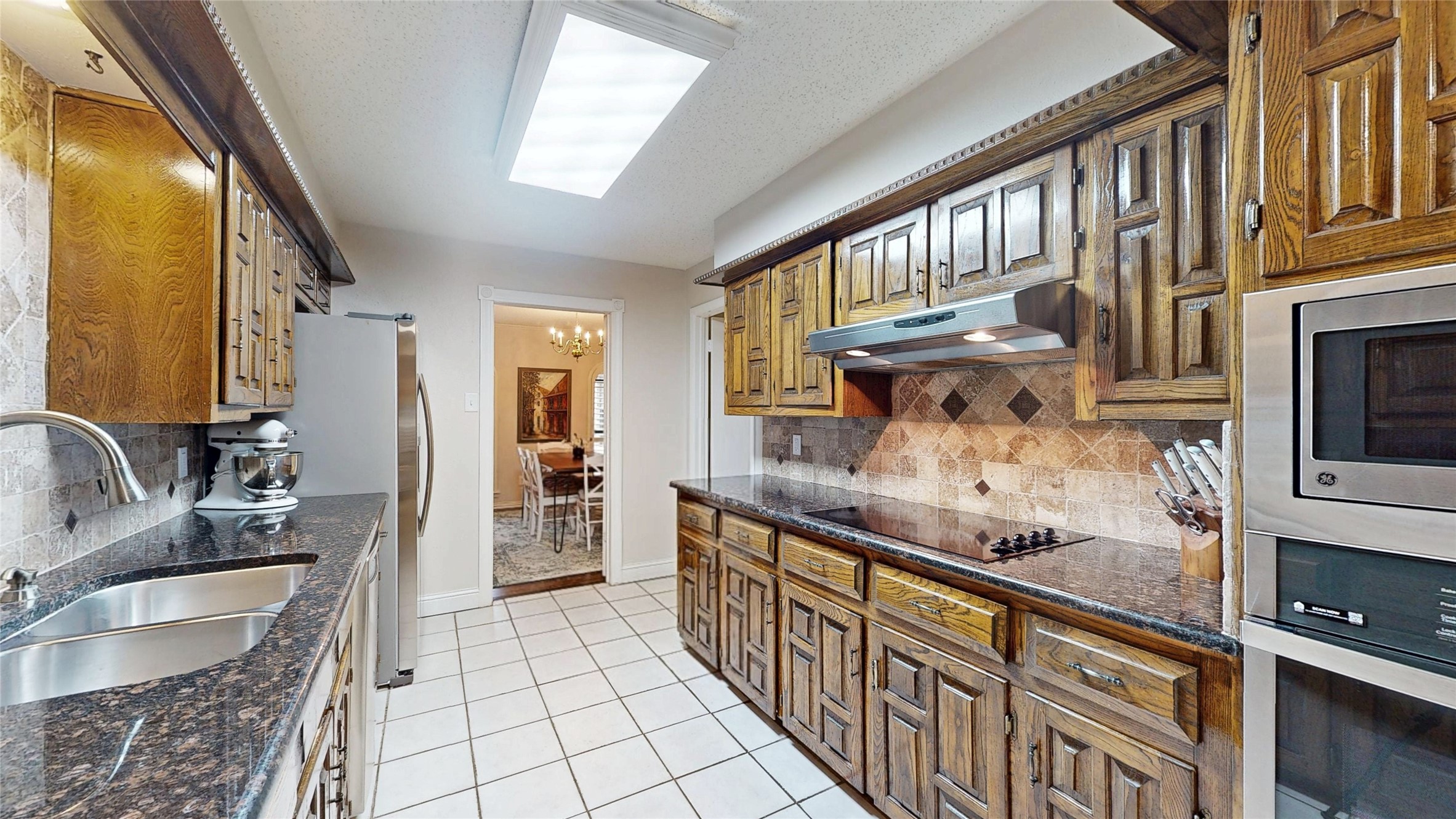 1402 Canadian Circle Grand Prairie TX 75050