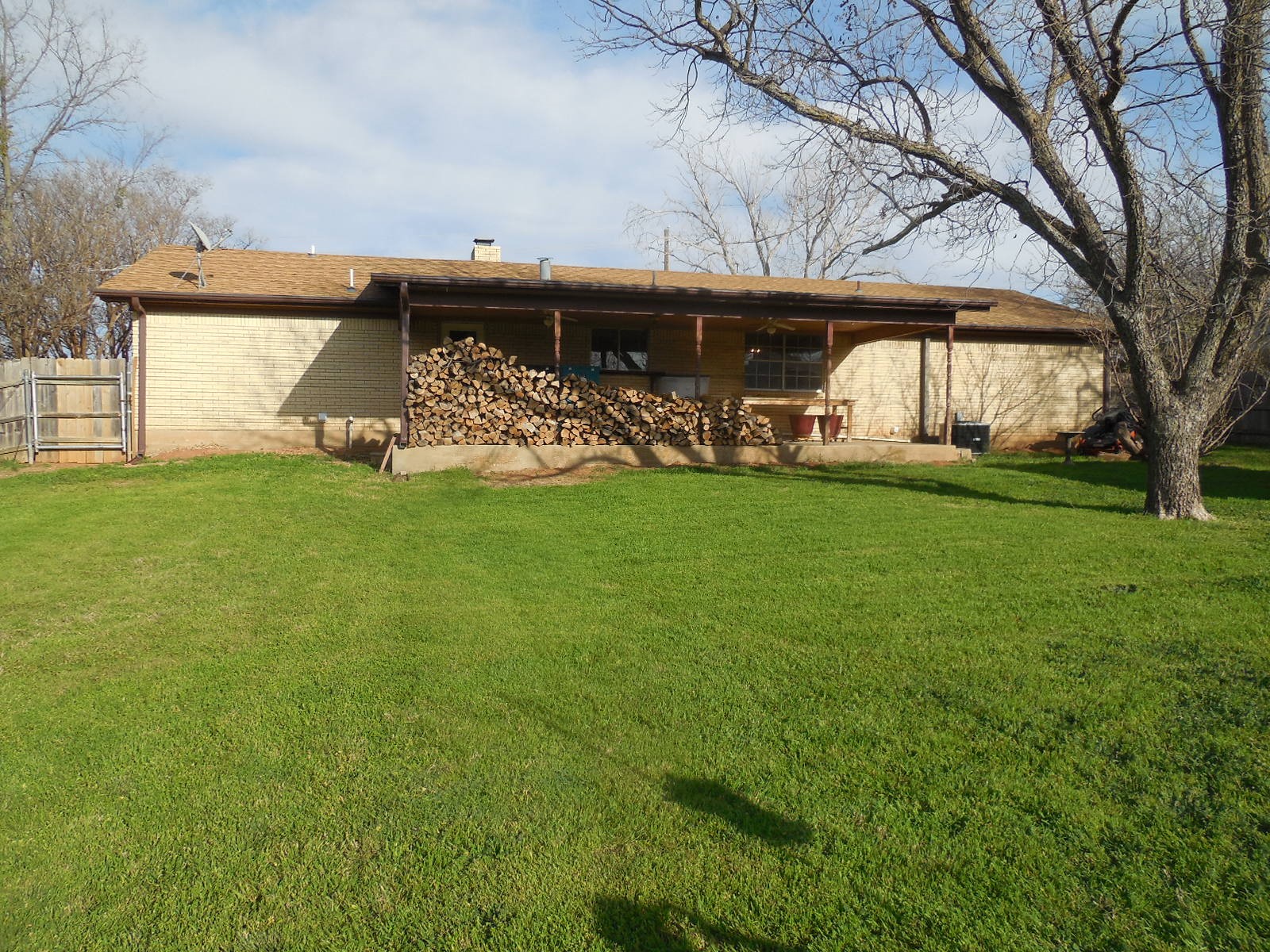 105 Terrell Street Ranger TX 76470