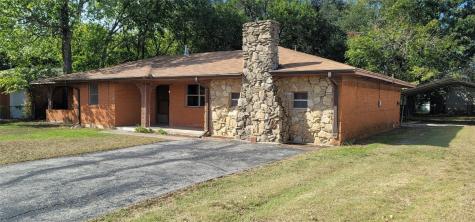 1313 Belmont Street Gainesville TX 76240