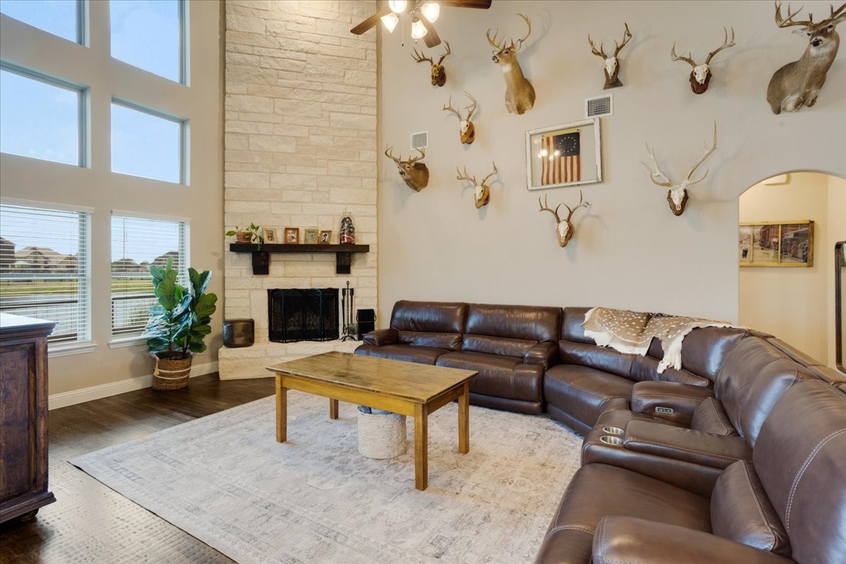 1035 Hickory Lane Howe TX 75459