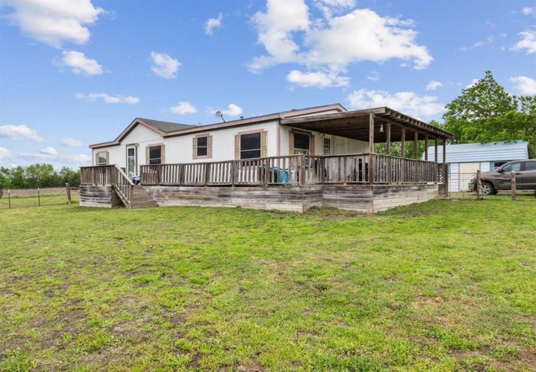 7141 County Road 1050 Celeste TX 75423