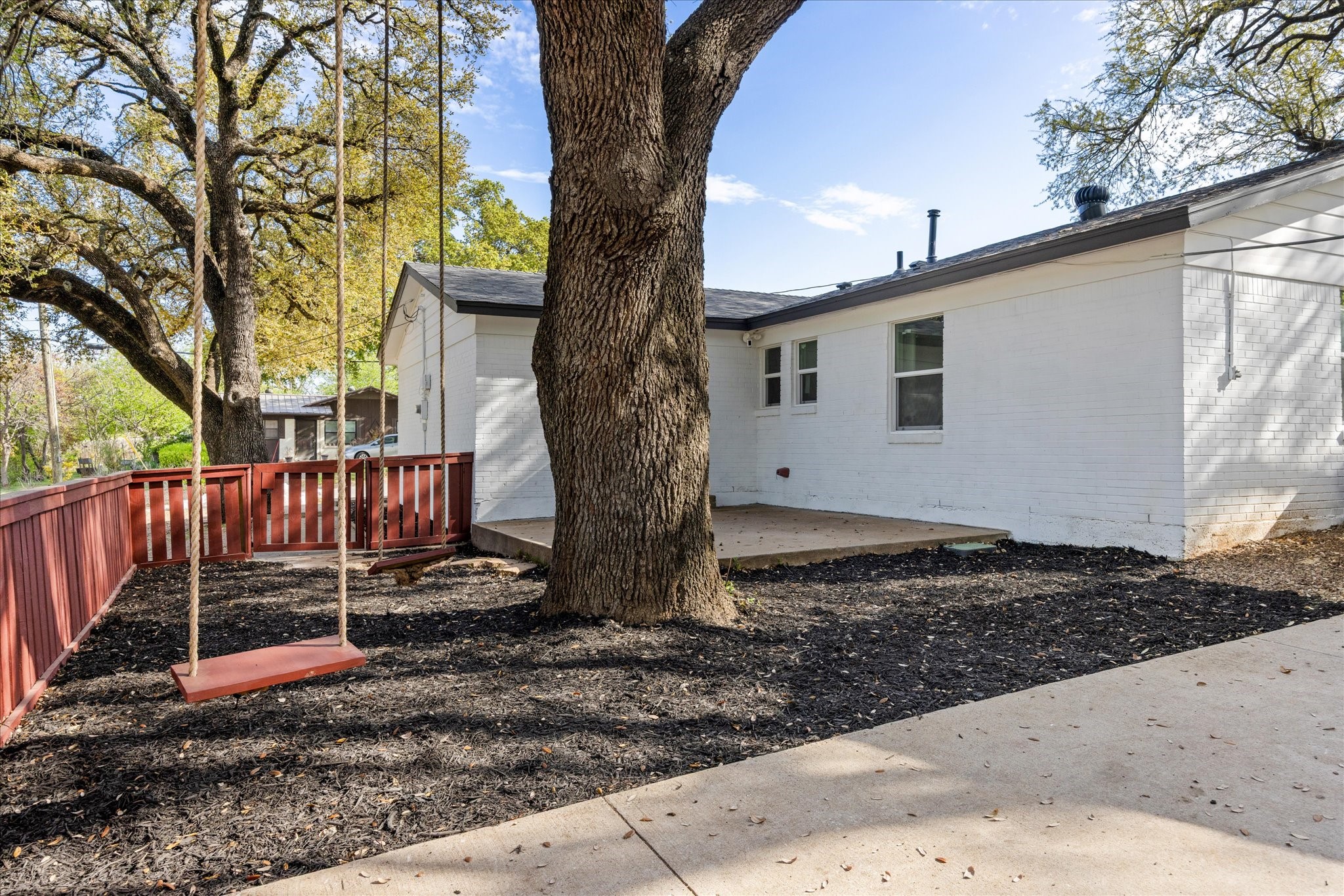 602 E 4th Street Weatherford TX 76086