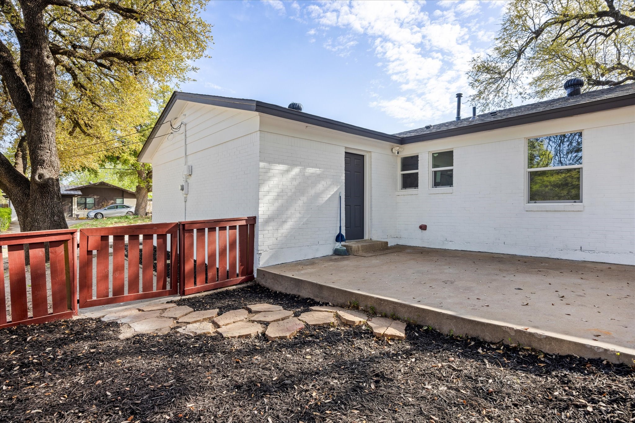 602 E 4th Street Weatherford TX 76086