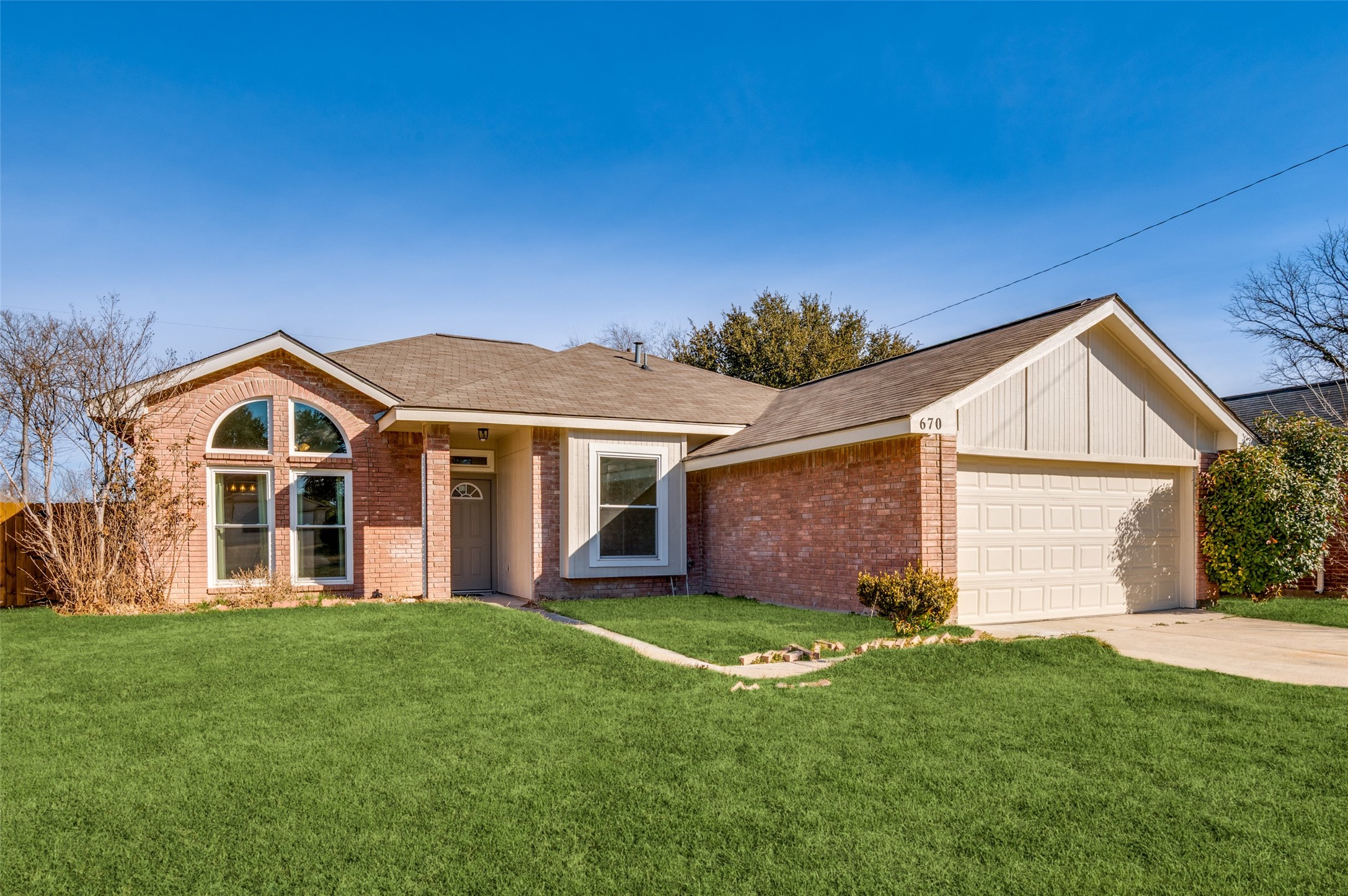 670 Honeysuckle Lane Cedar Hill TX 75104