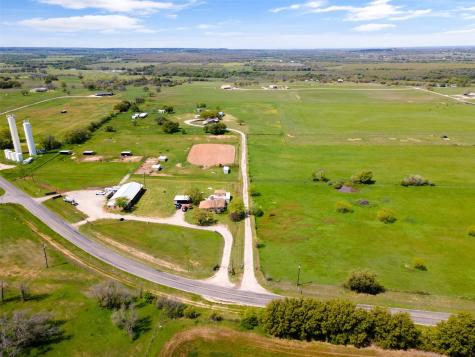 516 S Caddo Street Lipan TX 76462