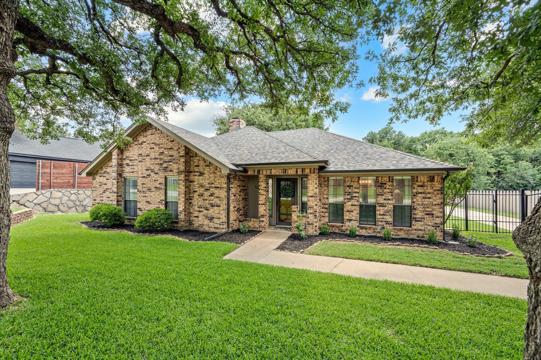 1312 Circle Lane Bedford TX 76022
