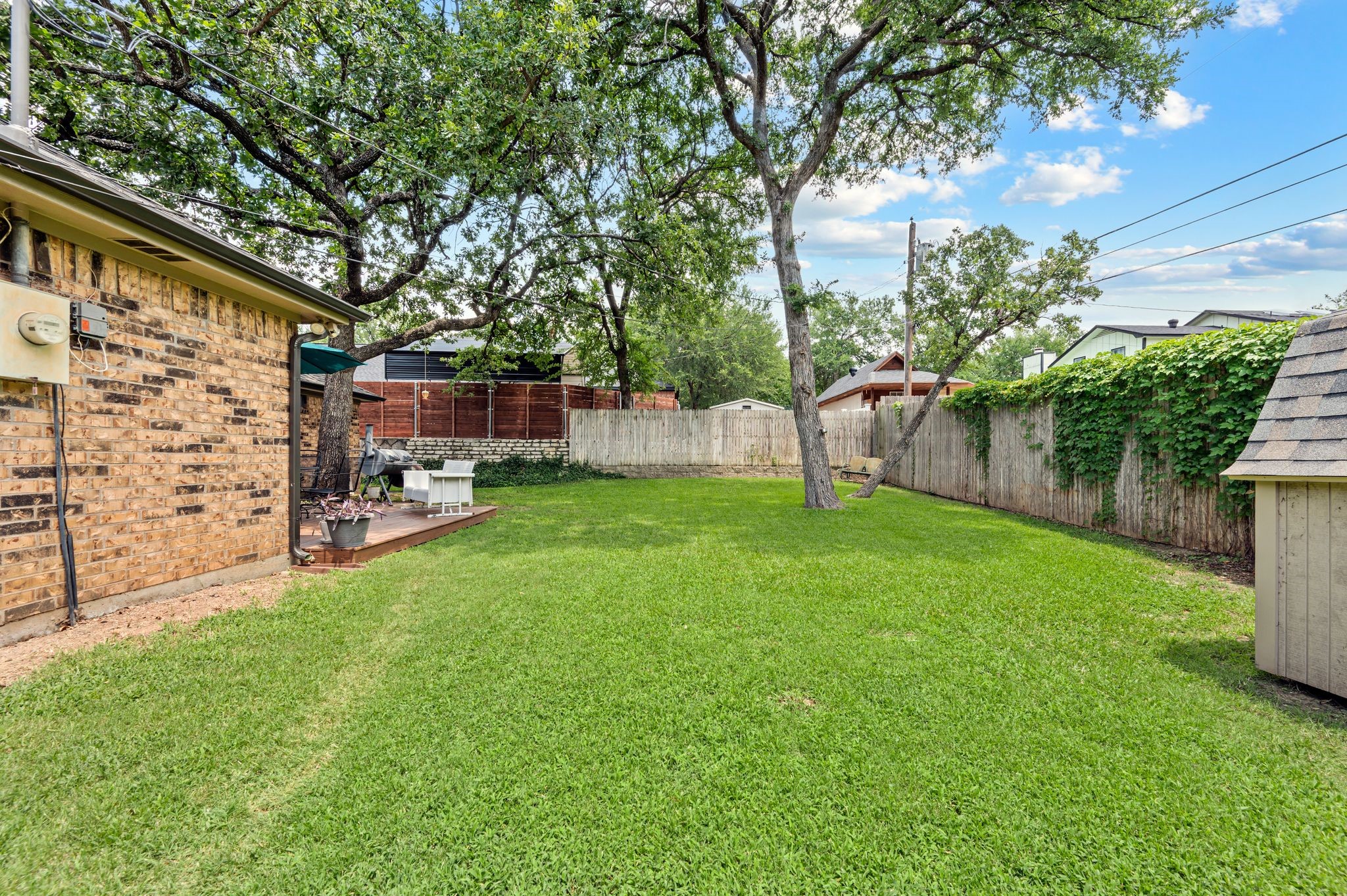 1312 Circle Lane Bedford TX 76022
