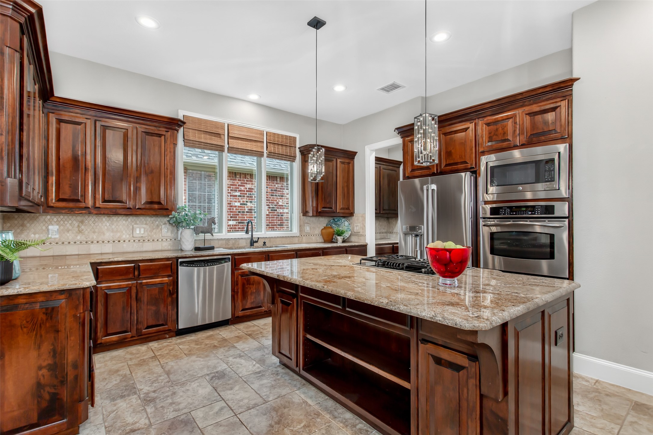 904 Crestmoor Drive Allen TX 75013