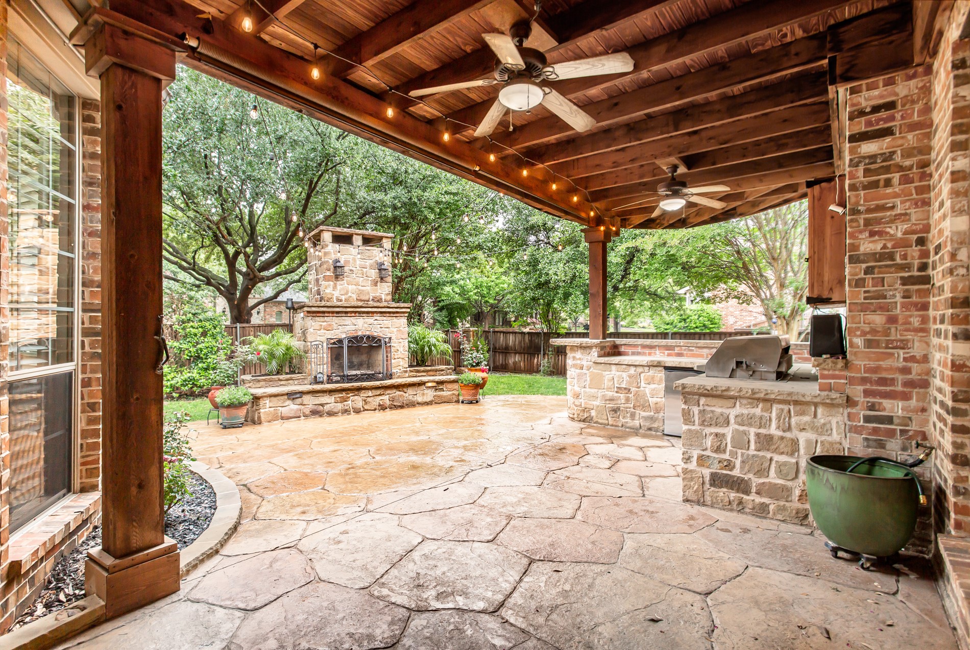904 Crestmoor Drive Allen TX 75013