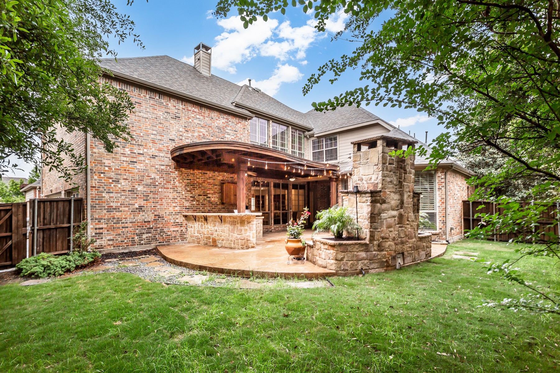 904 Crestmoor Drive Allen TX 75013