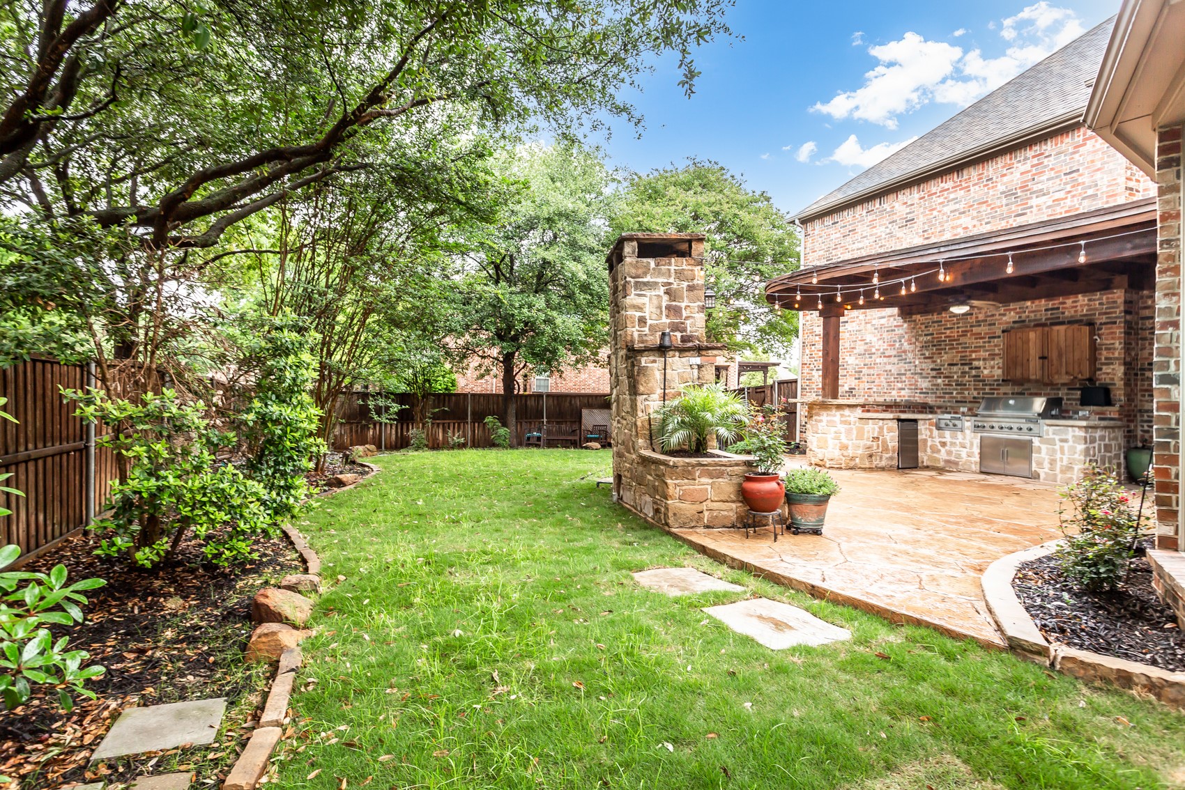 904 Crestmoor Drive Allen TX 75013
