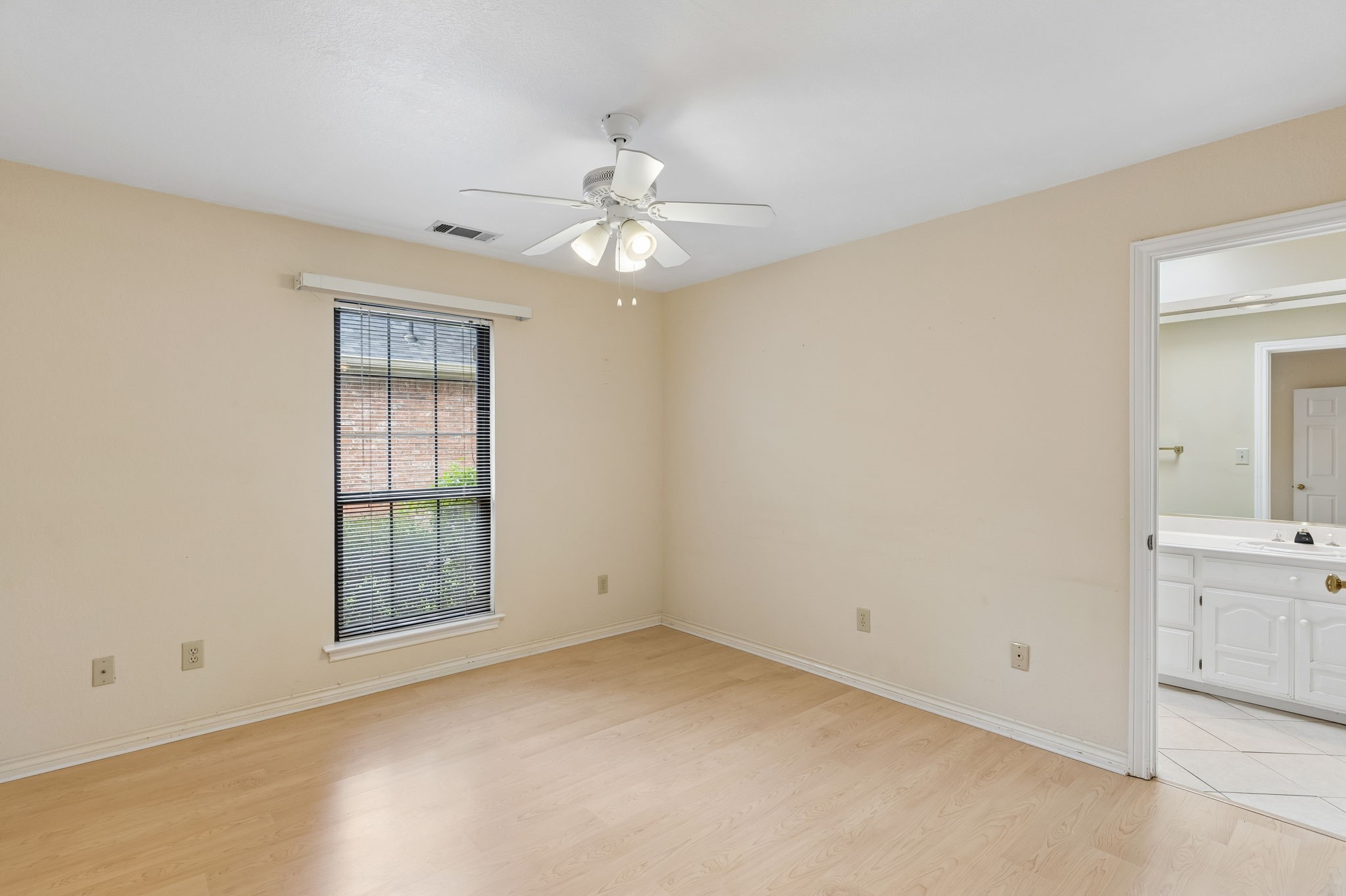 2212 Lorraine Drive Carrollton TX 75006