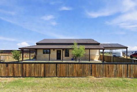 335 Meadow Bend Circle Stephenville TX 76401
